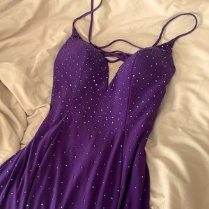 Purple Mermaid style Formal Gown w/ matching earrings